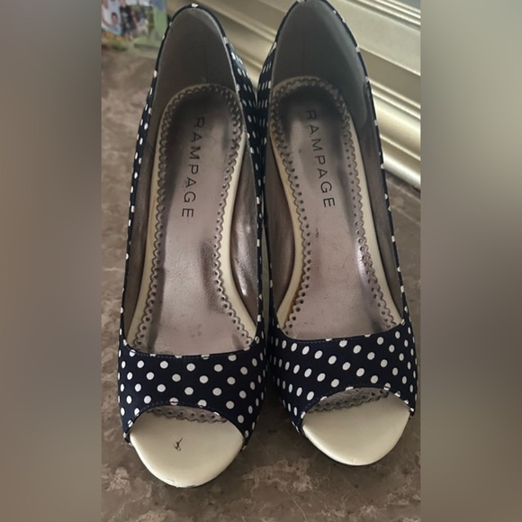Rampage "Gracee" Navy Blue/White Polka Dot Size 8M. Peep Toe Stiletto/Pump - Picture 3 of 7